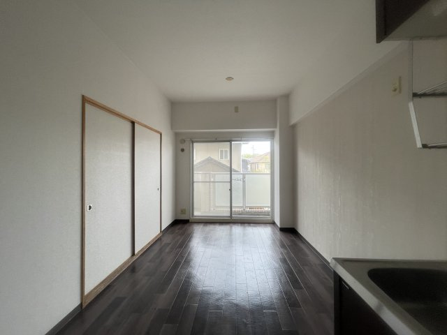 リゾティ英賀保の洋室