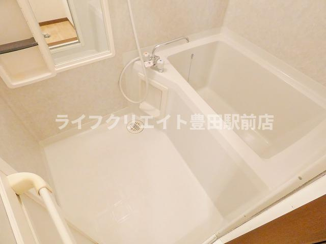 サンミッシェルの浴室