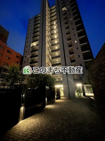 サーパス南大通りグランゲートの外観