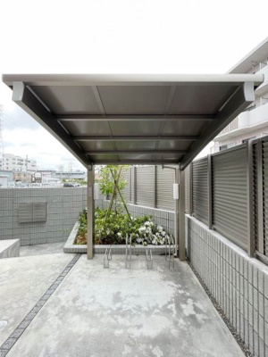 【その他共用部分】 | 【シャーメゾン】ジェミニ高品 | 駐輪場は屋根付きです！