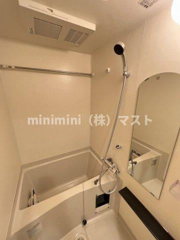 プレサンス大国町アドロッソの浴室