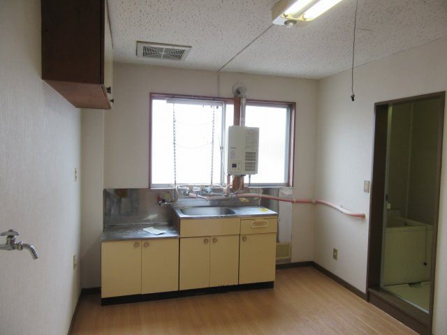 ドリームコーポⅡのキッチン|お料理しやすいキッチンです