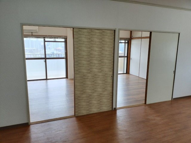 【居間・リビング】 | ゆったり過ごせる居間です