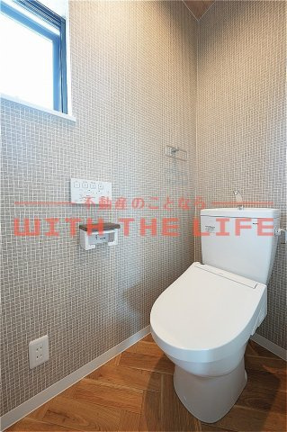 ティーレグノ野伏間【キャッシュバック対象物件】のトイレ|落ち着いたトイレです