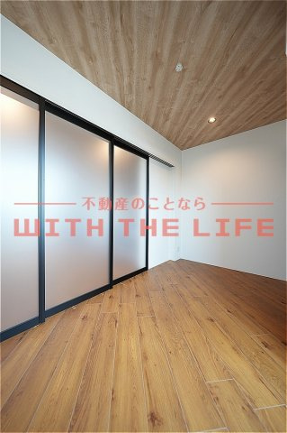 ティーレグノ野伏間【キャッシュバック対象物件】の洋室|広々とした洋室です