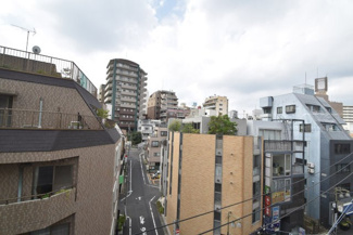 【展望】 | 即日のご見学も可能です！お気軽にお問い合わせください！
陽当たりのよいバルコニーからの眺望です。
