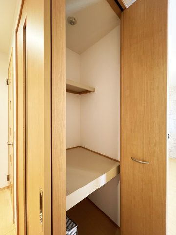 セジュール　マホロ　B棟の収納