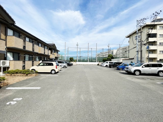 セジュール　マホロ　B棟の駐車場