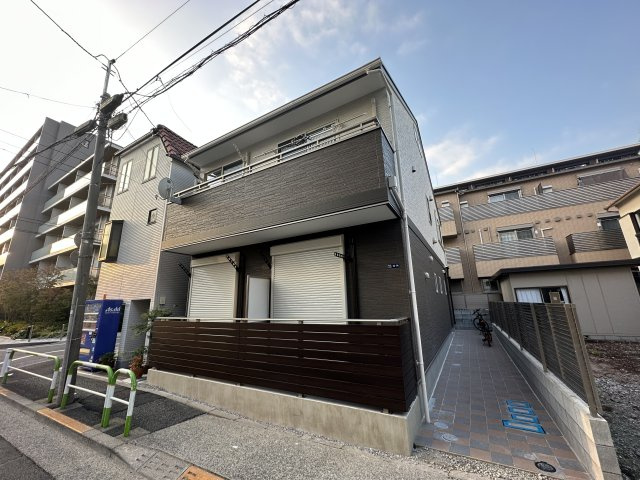 エスクエラの外観