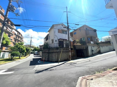 【前面道路含む現地写真】 | 明石市魚住町長坂寺 土地