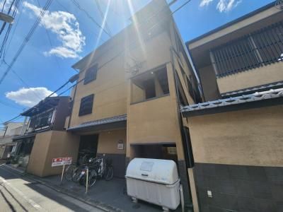 フラッティ四条大宮Ⅱの外観