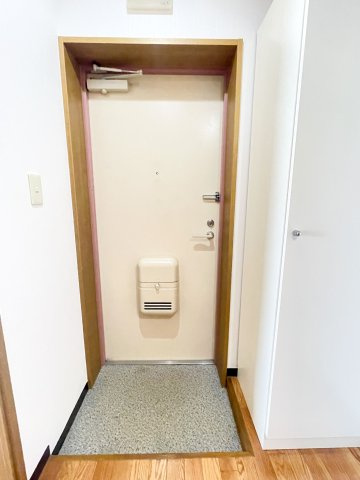 パステージ大正の玄関