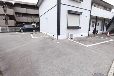 【駐車場】 | ハイツデアイ