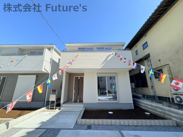 三郷市鷹野1丁目　新築戸建　全3棟　3号棟の外観|全棟完成済み！！三郷市鷹野１丁目・全３棟