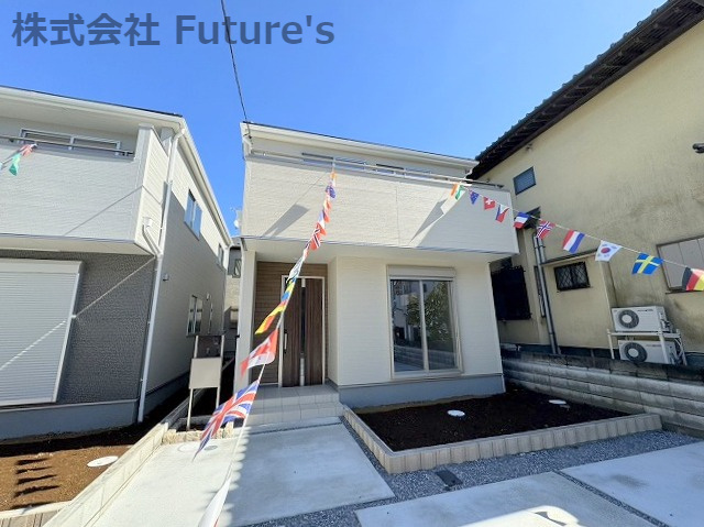 三郷市鷹野1丁目　新築戸建　全3棟　3号棟の外観|全棟完成済み！全棟内覧可能となっております！！