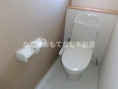 【トイレ】 | カモミール | ウォシュレット付き。