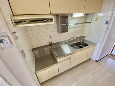 【キッチン】 | エクセルハイツ下北 | 2口ガスコンロ設置可能です