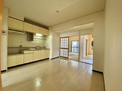 【居間・リビング】 | エクセルハイツ下北 | 大きなリビングです