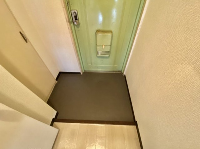 【玄関】 | エクセルハイツ下北 | 広めの玄関です