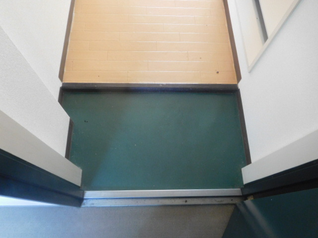 カーサ香呂の玄関