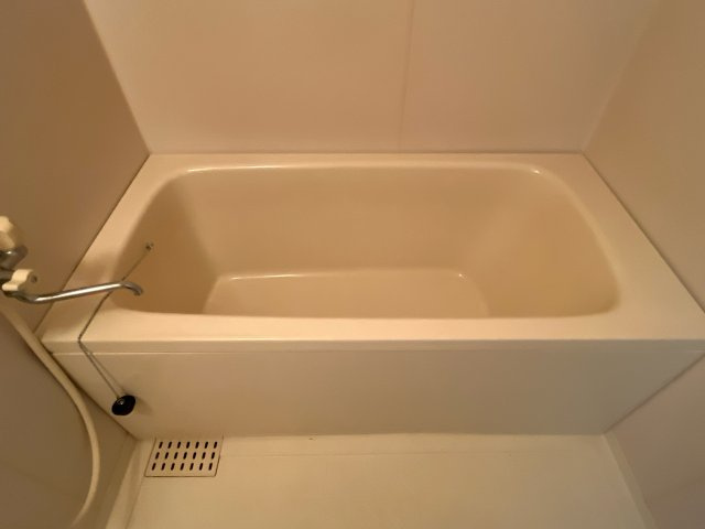 ロイヤルコーポ姫路北条の浴室