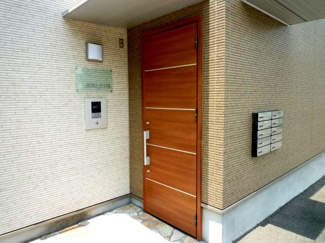 【エントランス】