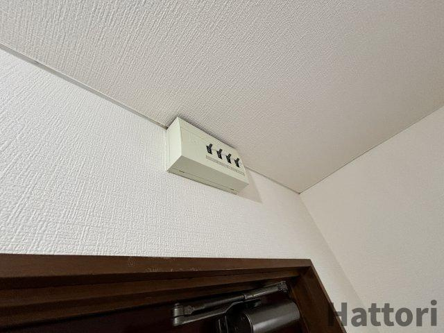 ダンマミダーの設備