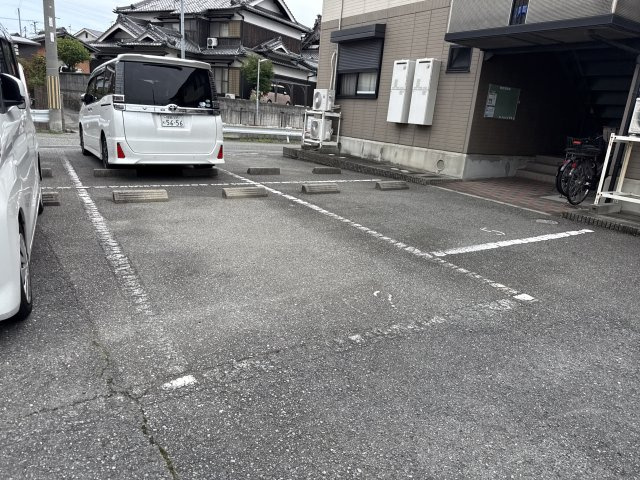 エピソード２１の駐車場