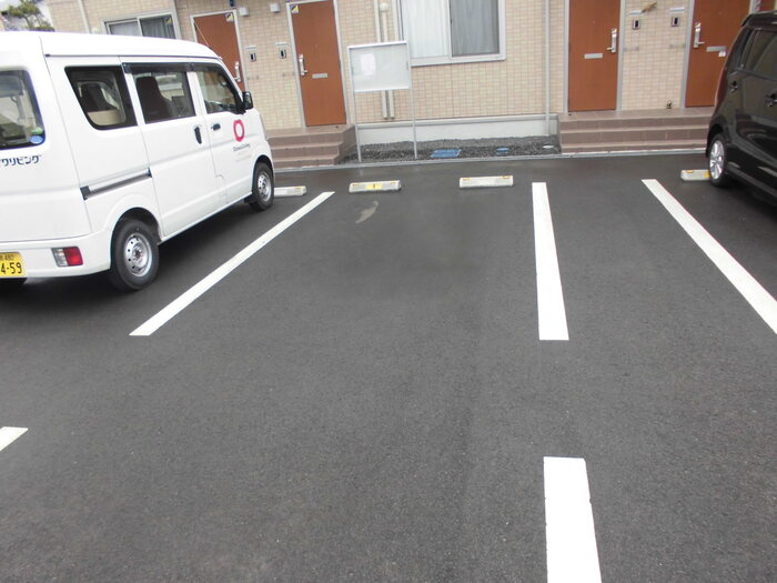 プレーンウォークの駐車場|駐車場