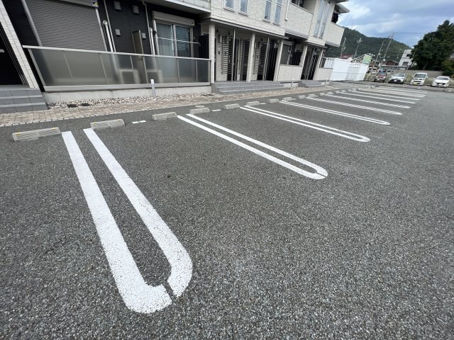 藏の駐車場