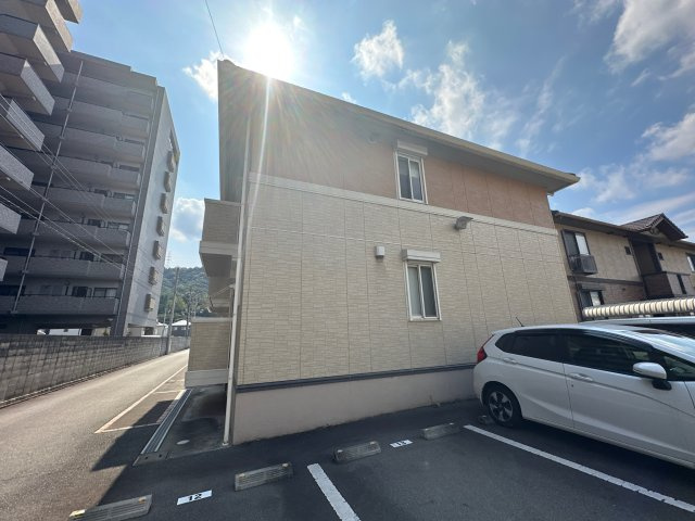 グランモア航　Ａ棟の外観