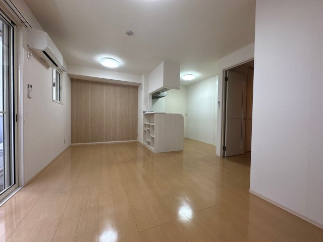 グランモア航　Ａ棟の居間・リビング