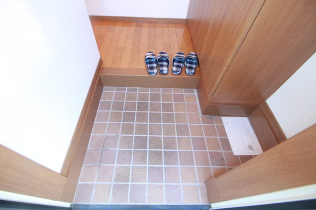 ベルアートの玄関