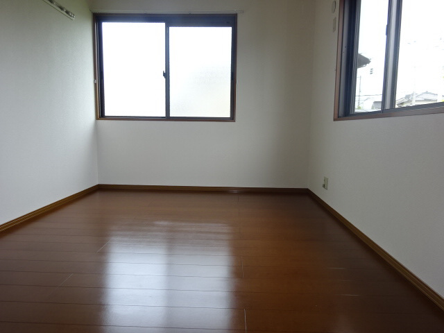 コンフォート春日の子供部屋