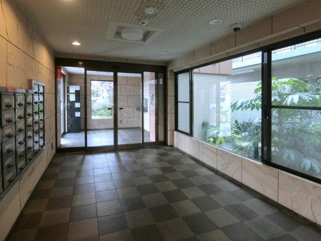 ダイナコート水前寺公園北　1階のエントランス