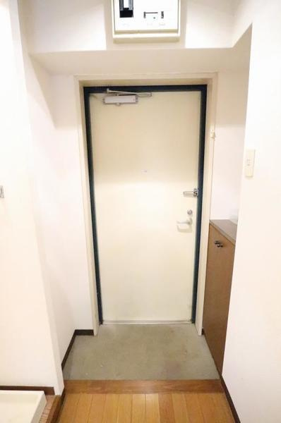 ダイナコート水前寺公園北　1階の玄関|別室のものです。現状優先です。