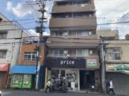 グランドサーパスの画像
