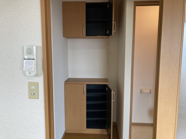 【玄関】 | グランドサーパス | 下駄箱