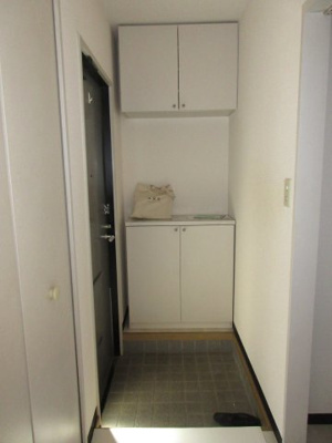 【玄関】 | マロンハイツ