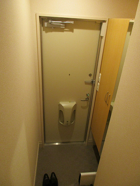 プレジールの玄関