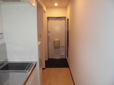 【玄関】 | レオネクストフェリオ神立