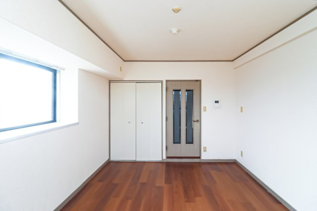 ダイナコート久留米本町　13階の居間・リビング|現状優先です。