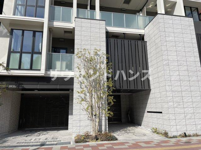 プラウド久屋大通のエントランス