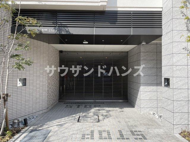 プラウド久屋大通のエントランス