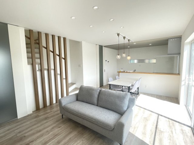 【居間・リビング】 | 【新築分譲住宅】 山形市吉原南　☆全1棟☆ | 16帖のLDKはご家族みんなが集える場ですね♪