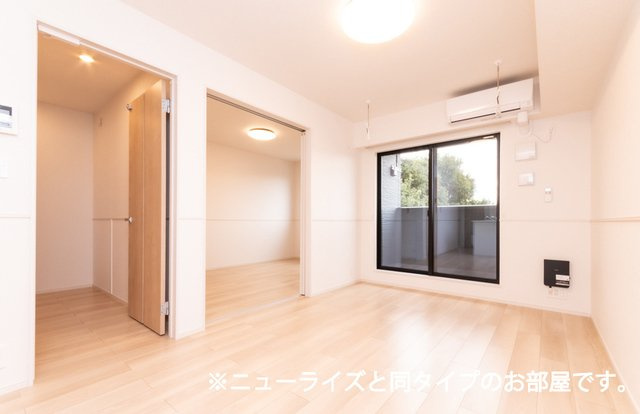 ル　オリヴィエ　Ⅱの居間・リビング|ゆったりとしたリビングです