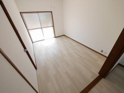 【洋室】 | 白川台連棟住宅