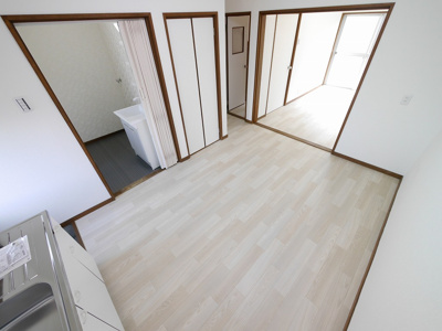 【居間・リビング】 | 白川台連棟住宅