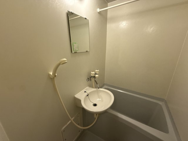 細江マンションの洗面所