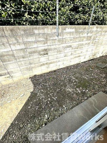 南佐古三番町長屋の庭|お庭でゆったりと過ごせます